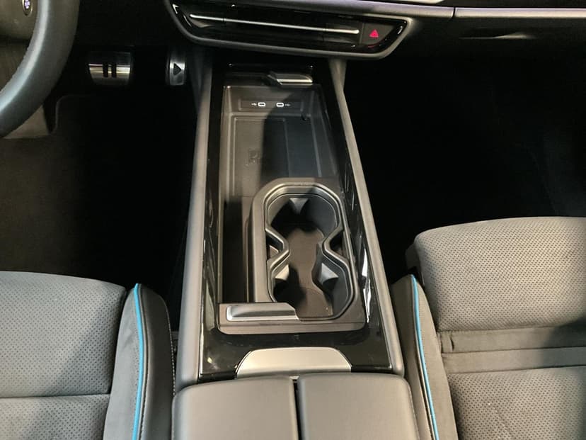Gallery image 13