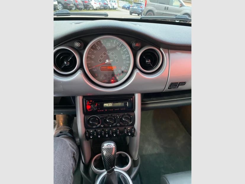 Gallery image 10