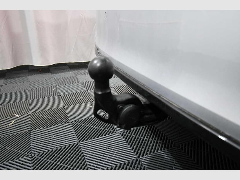 Gallery image 10
