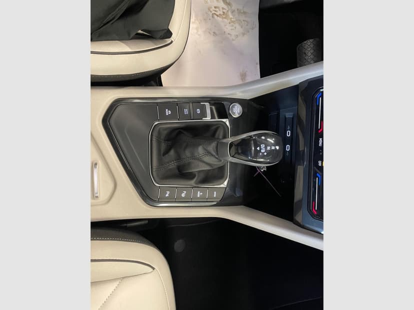 Gallery image 15