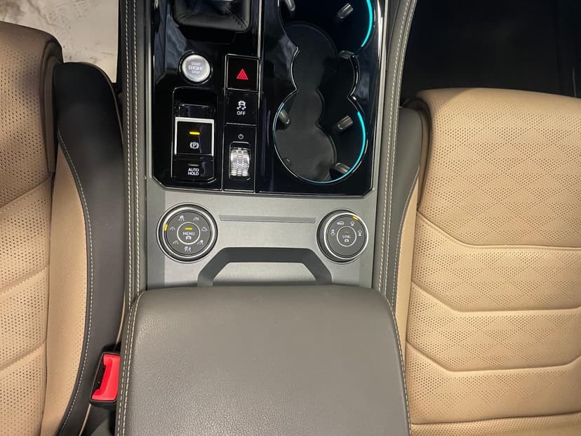 Gallery image 12