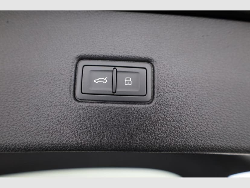 Gallery image 14