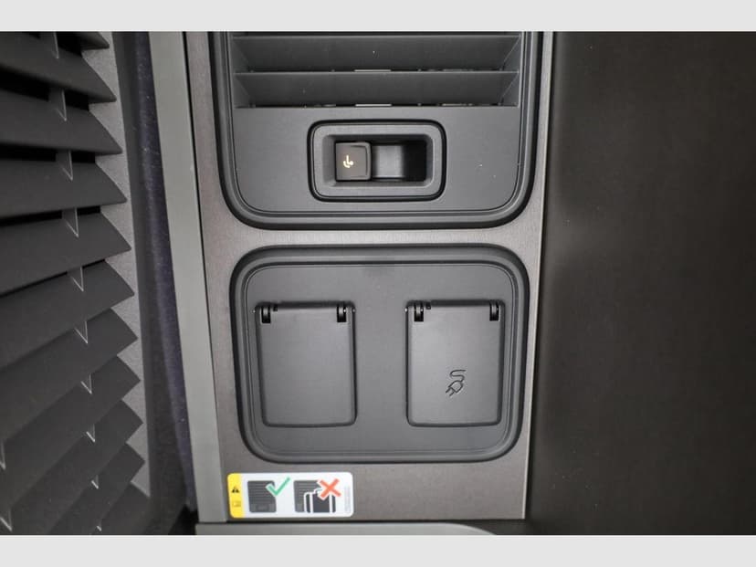 Gallery image 13