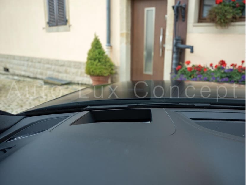 Gallery image 13