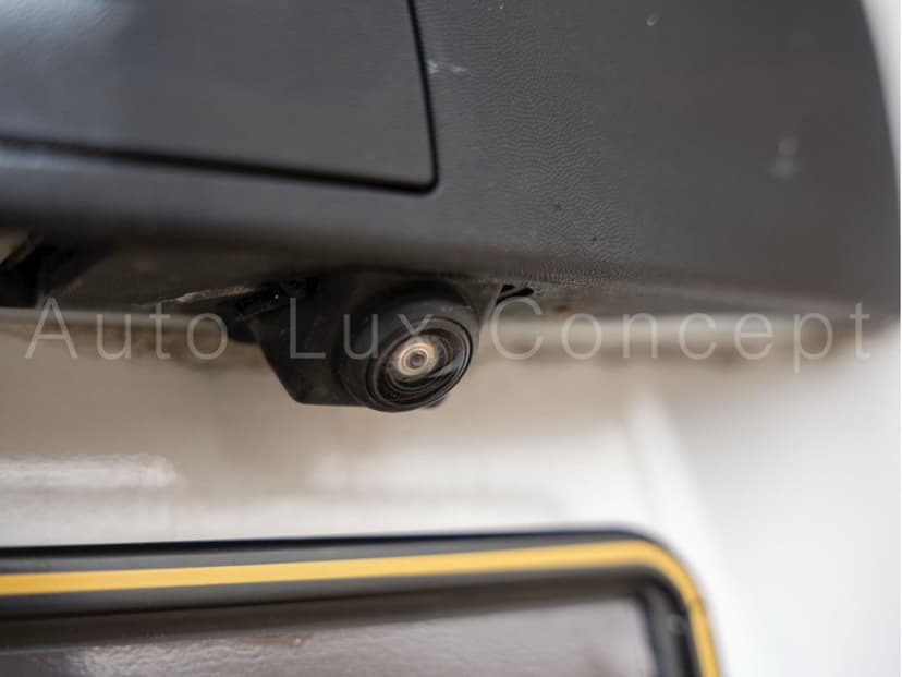 Gallery image 12