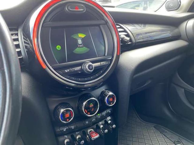 Gallery image 11