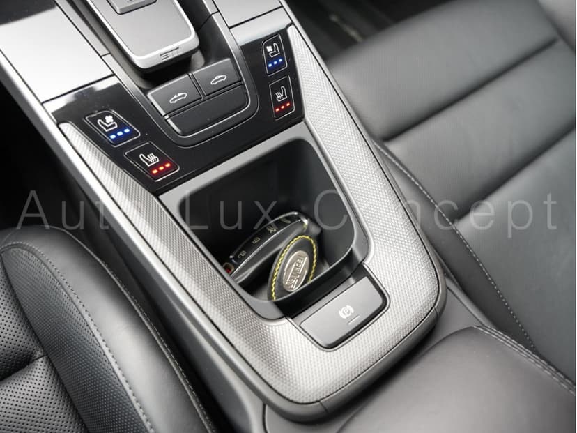 Gallery image 15