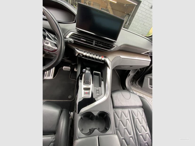 Gallery image 12