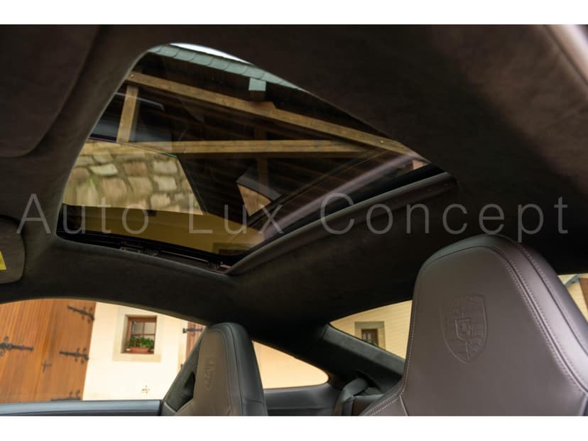 Gallery image 7