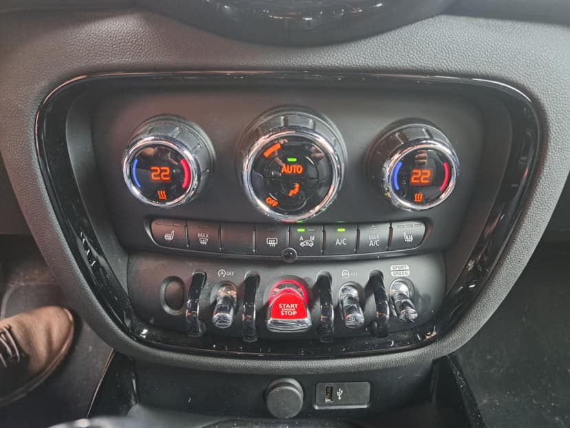 Gallery image 12