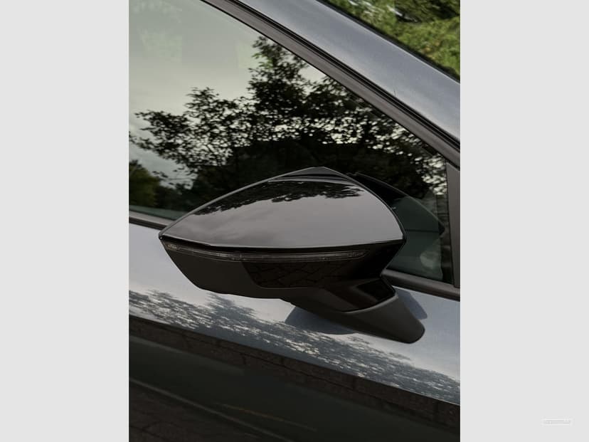 Gallery image 13