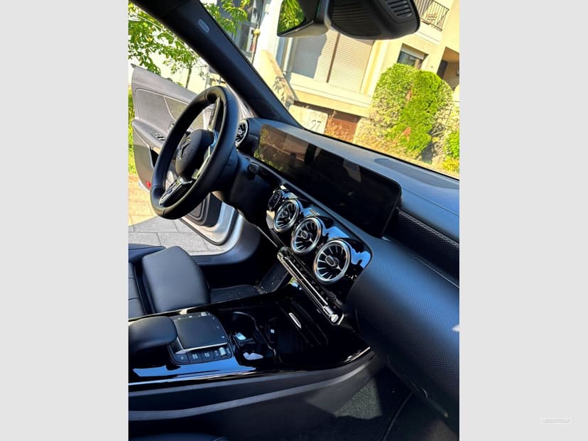 Gallery image 11
