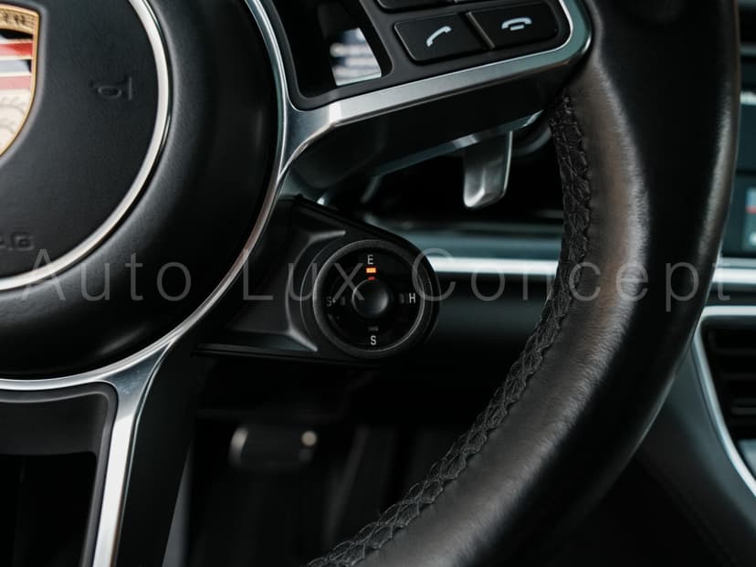Gallery image 14
