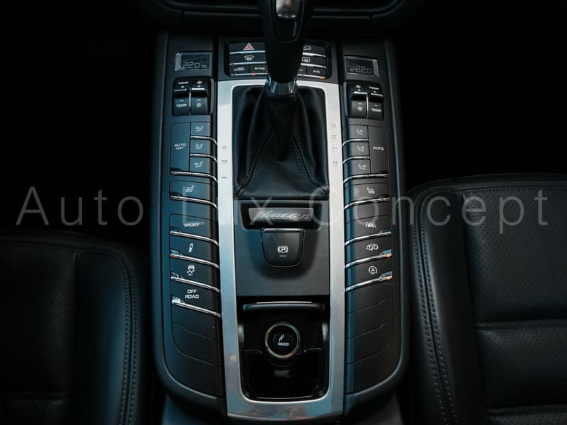 Gallery image 11