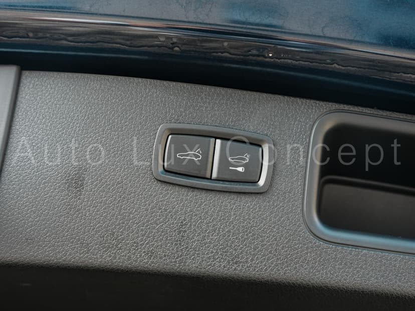 Gallery image 23