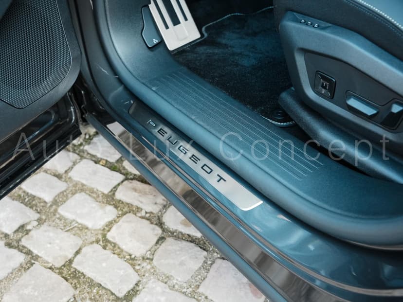 Gallery image 12