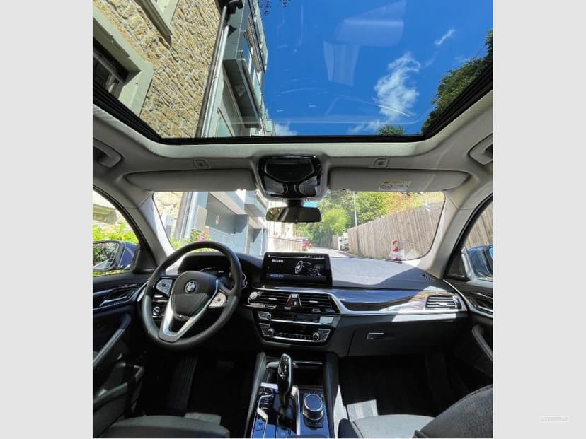 Gallery image 10