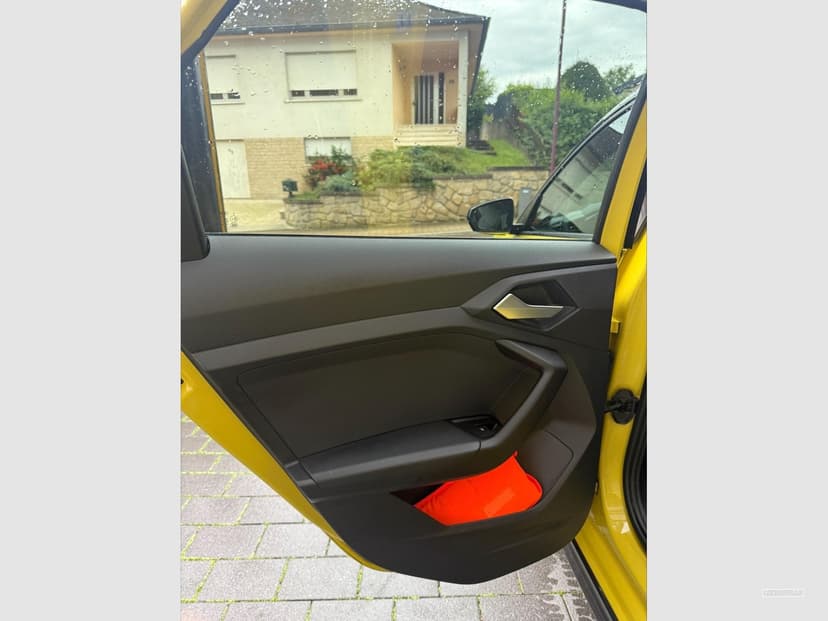 Gallery image 12