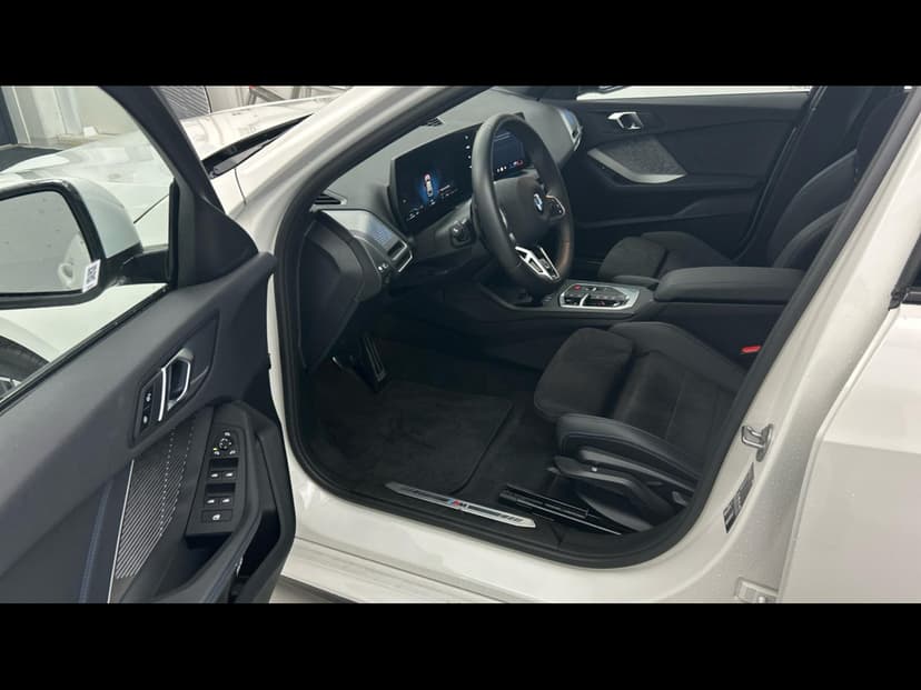 Gallery image 6