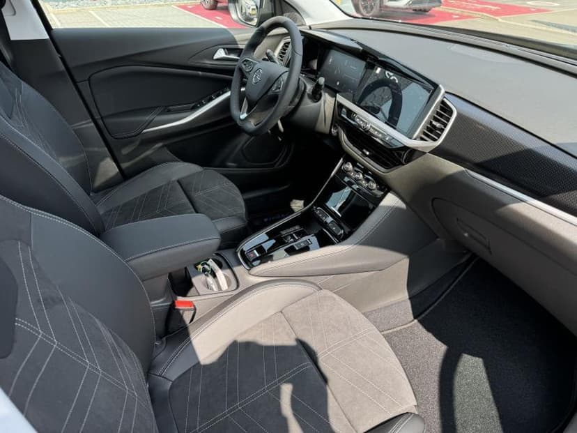 Gallery image 17