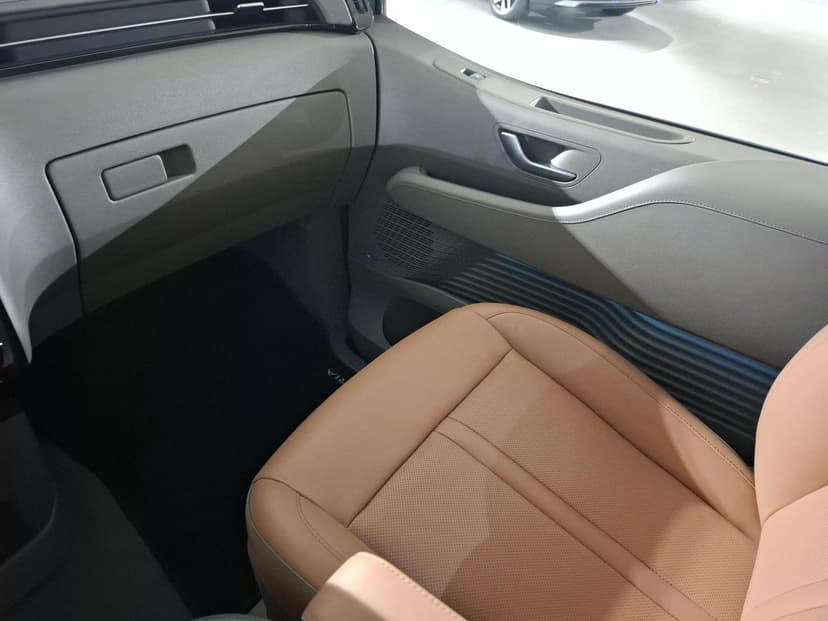 Gallery image 10