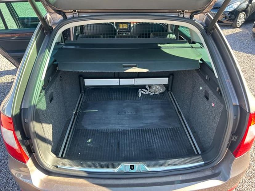 Gallery image 14