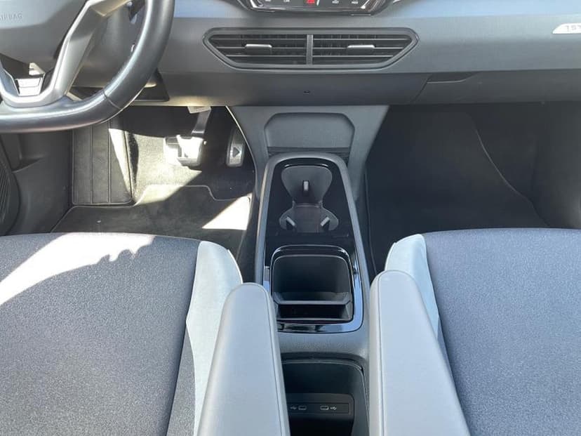 Gallery image 13