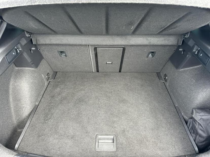 Gallery image 17
