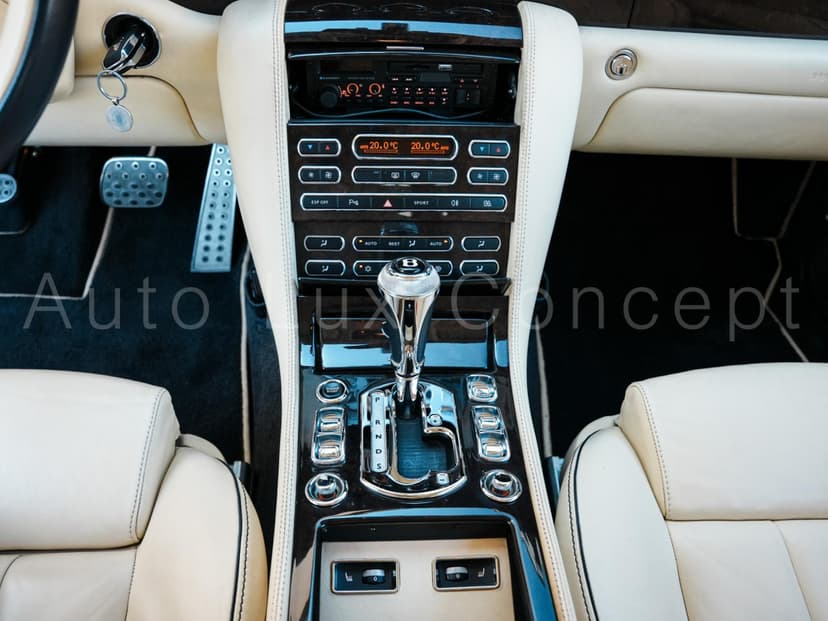 Gallery image 15