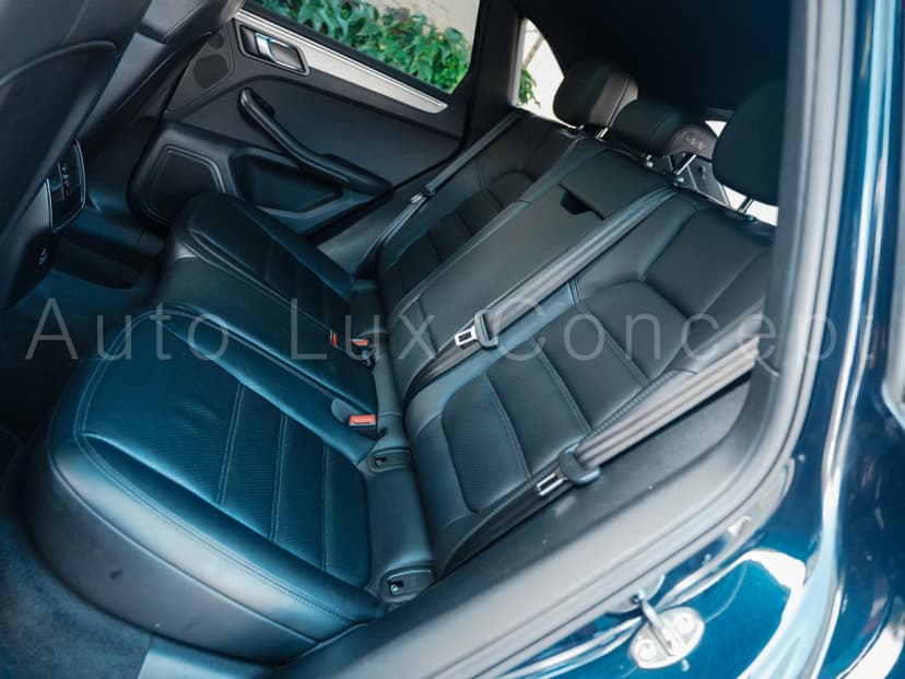 Gallery image 10