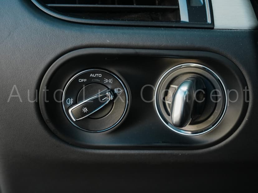 Gallery image 14