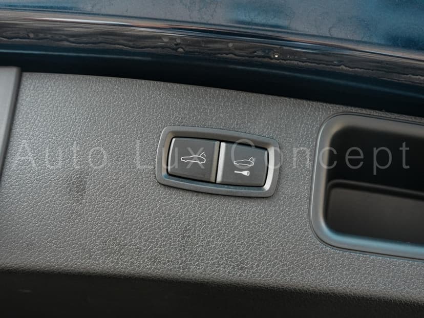 Gallery image 15