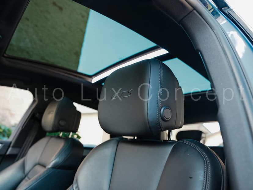 Gallery image 9