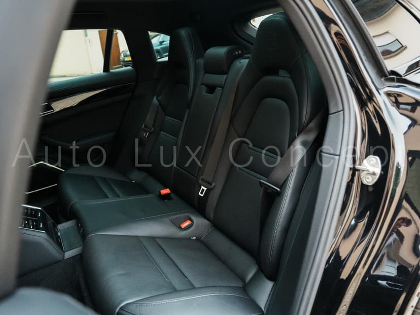 Gallery image 10