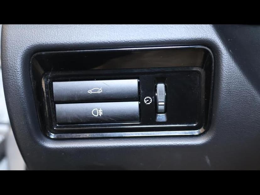 Gallery image 12
