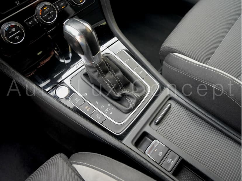 Gallery image 15