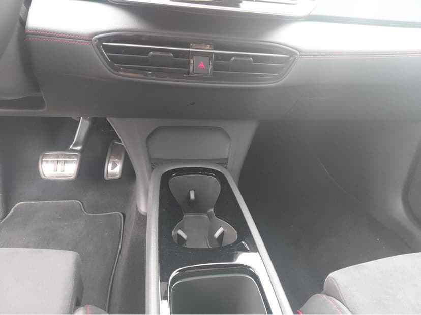 Gallery image 14