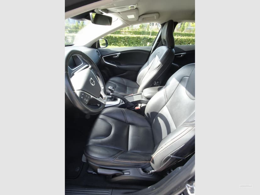 Gallery image 12