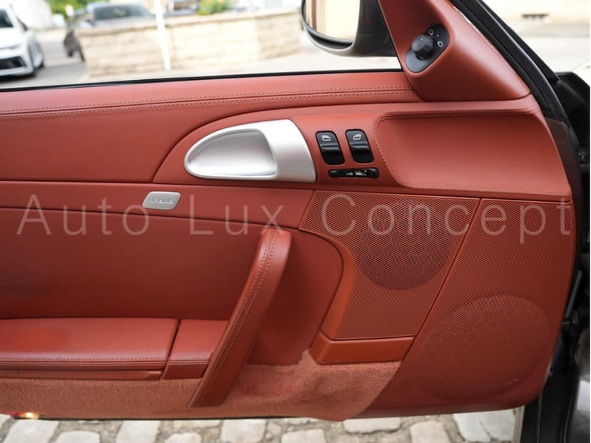 Gallery image 21