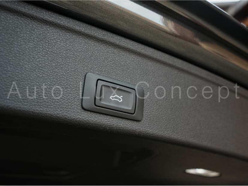Gallery image 30