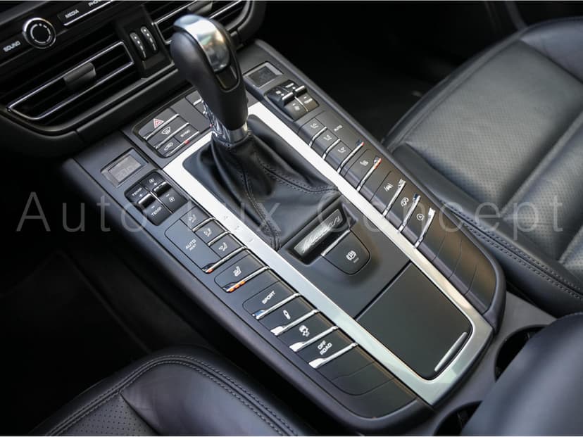 Gallery image 14