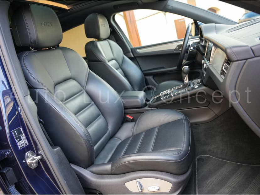 Gallery image 17
