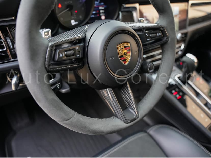 Gallery image 12