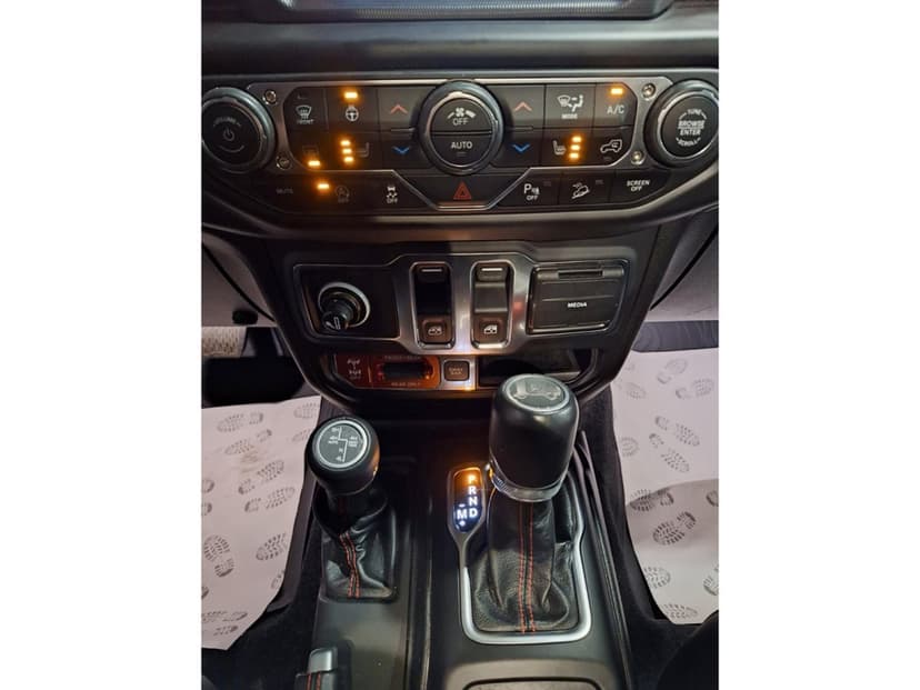 Gallery image 10