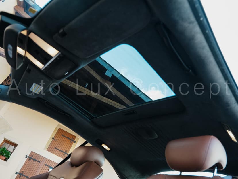 Gallery image 8