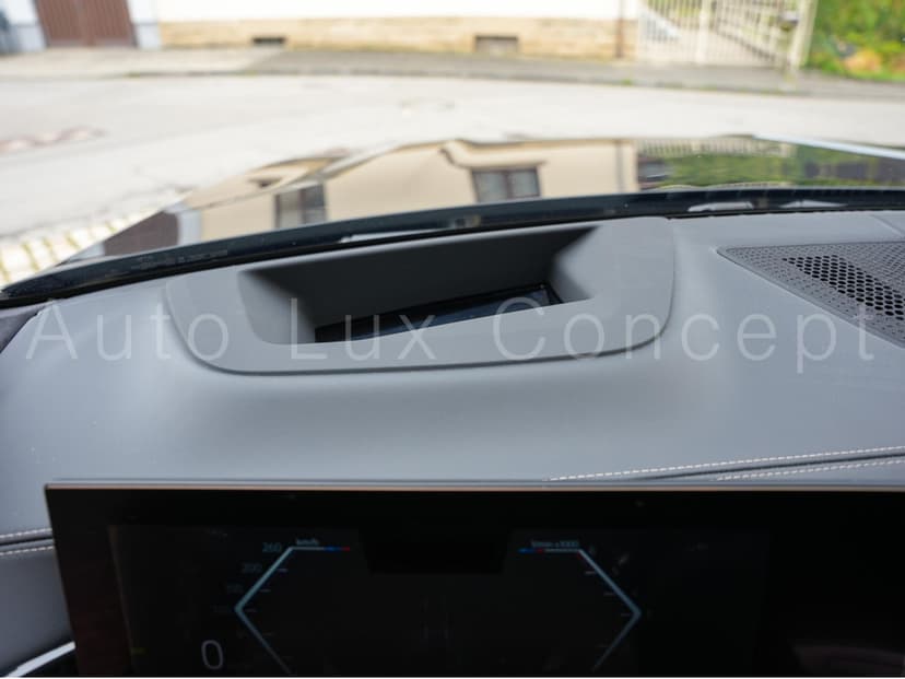 Gallery image 12