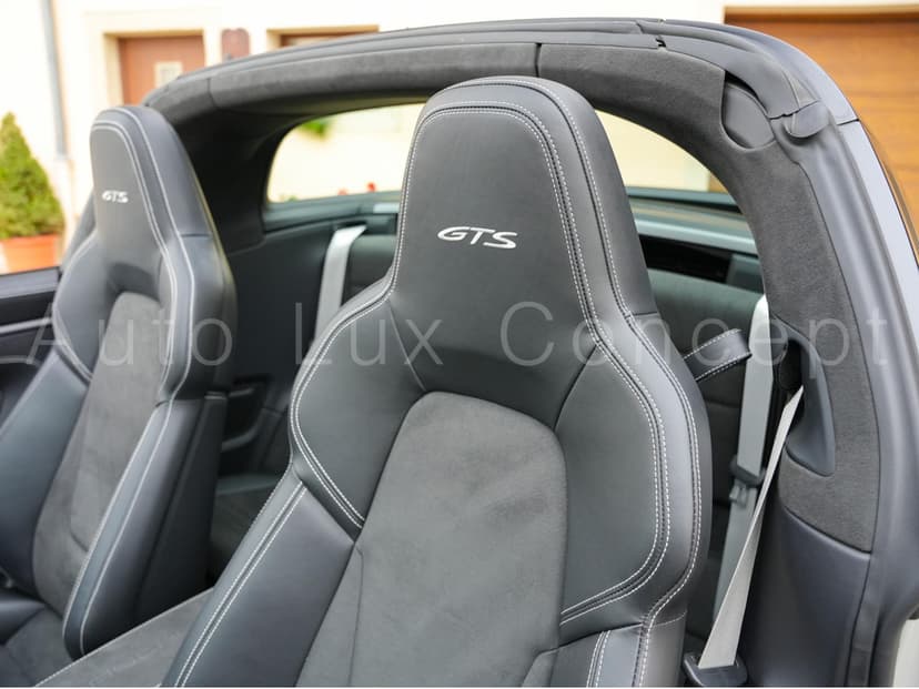 Gallery image 8