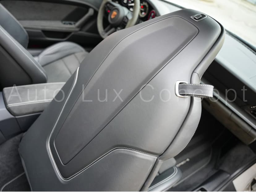 Gallery image 9