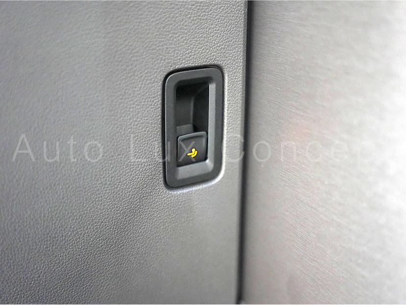Gallery image 15