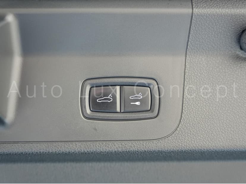 Gallery image 15